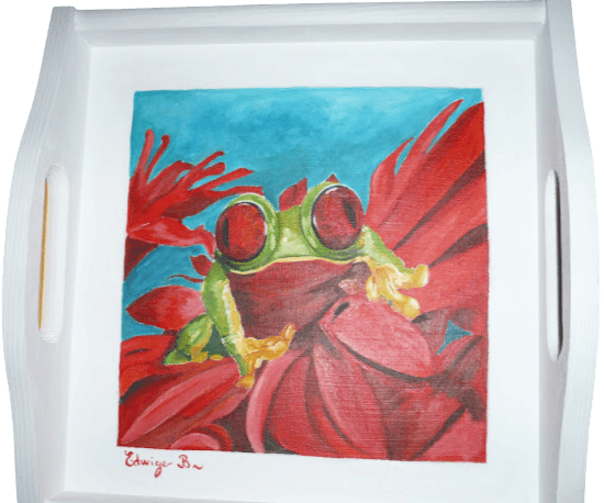 Peinture d'un plateau en bois avec une grenouille.